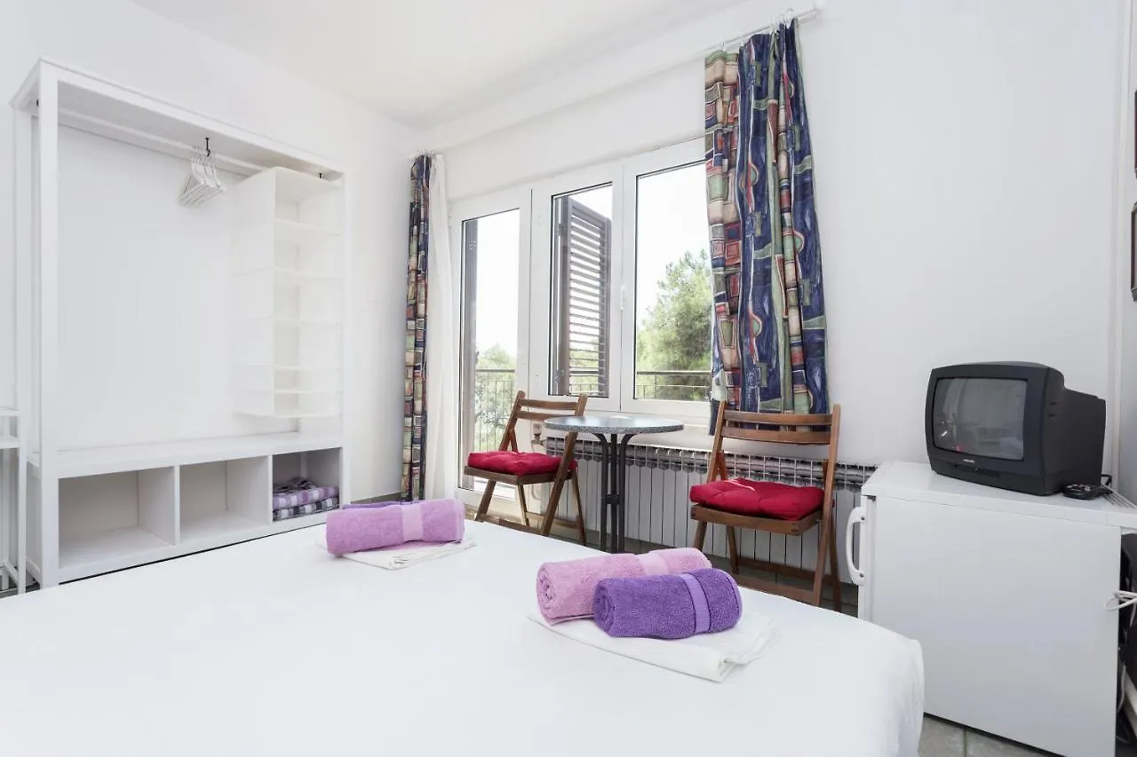 Lussino Accommodation Mali Lošinj Croazia