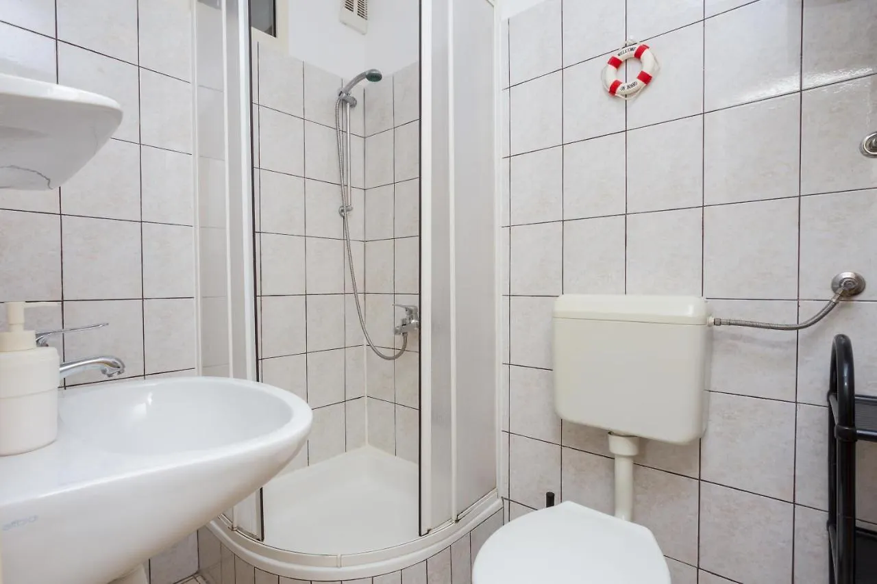 מאלי לוסיניי Lussino Accommodation